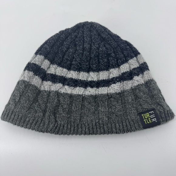 Turtle Fur Gray and Black Ribbed Knit Hat - Picture 1 of 5
